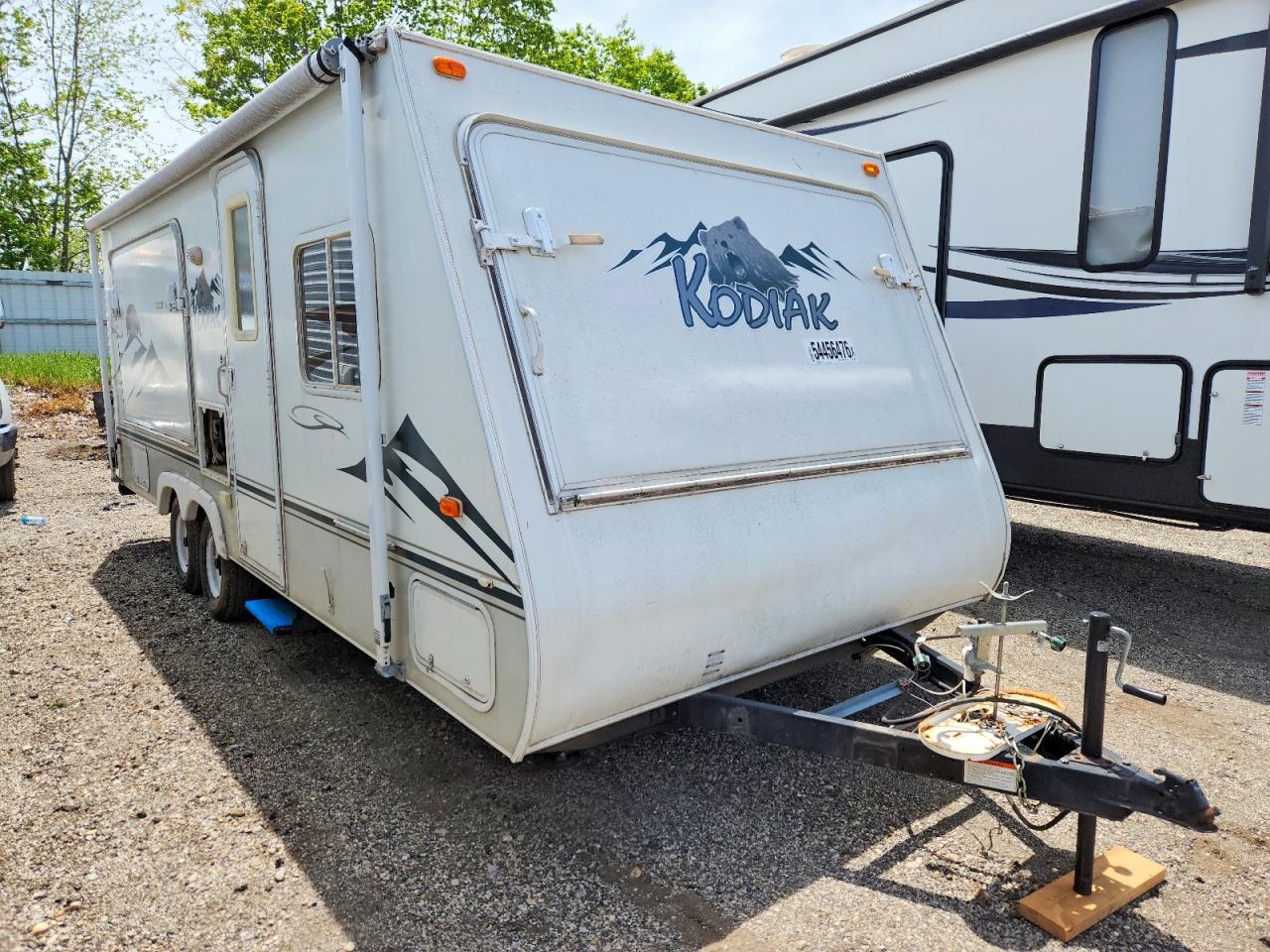 Salvage Kodiak Travel Tra Image