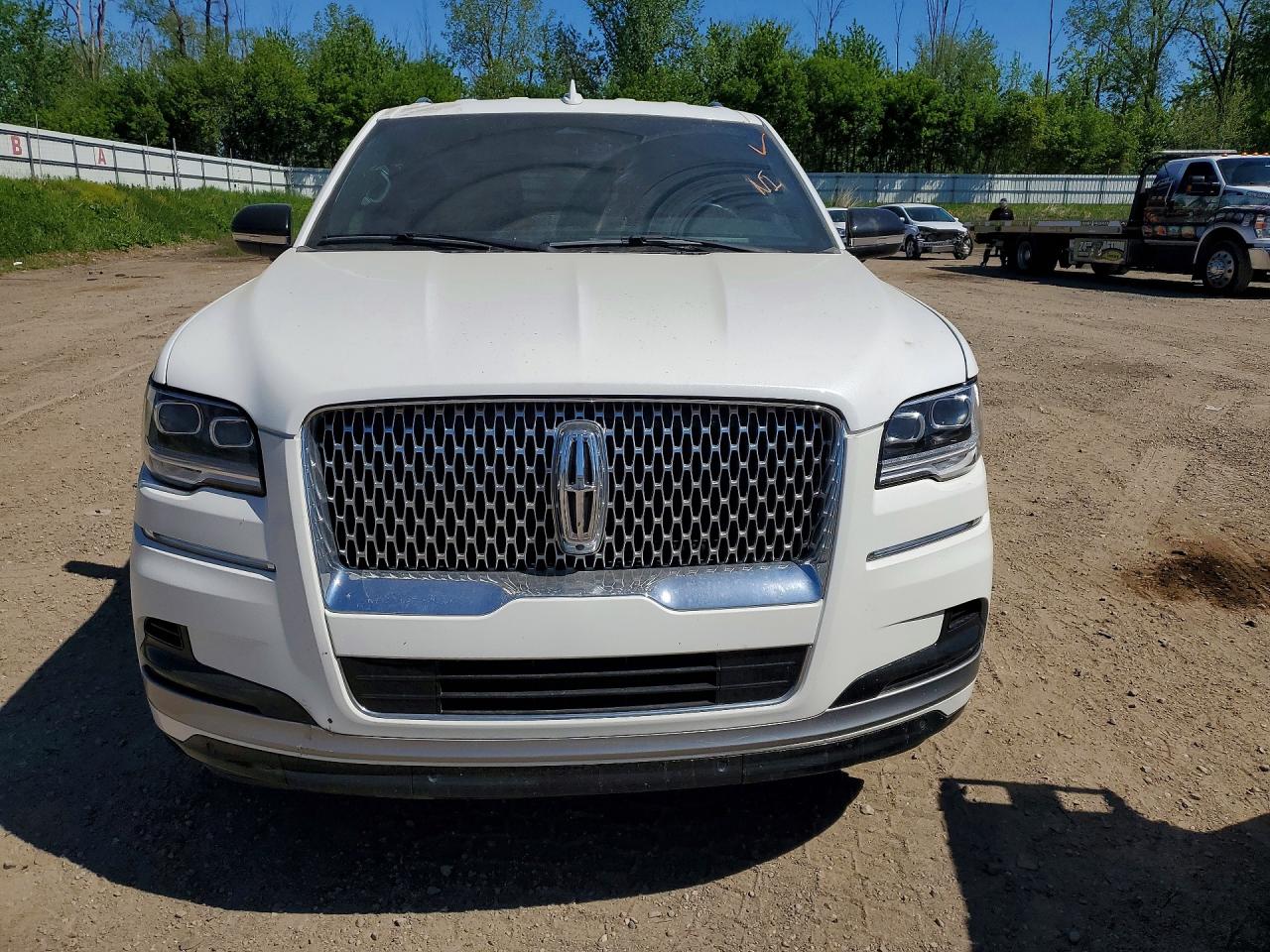 Lincoln Navigator