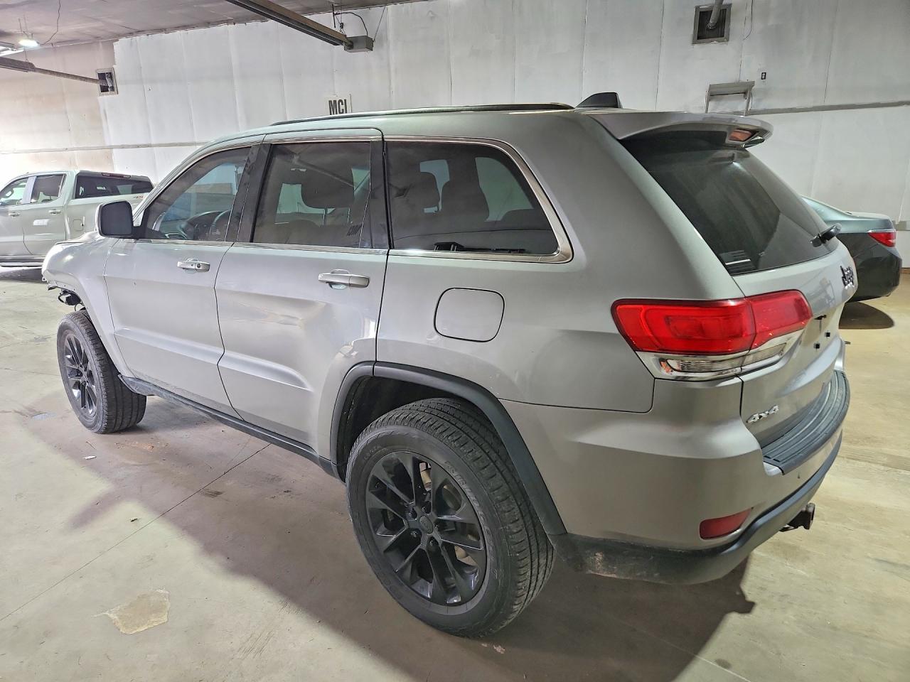 Jeep Grand Cherokee Laredo