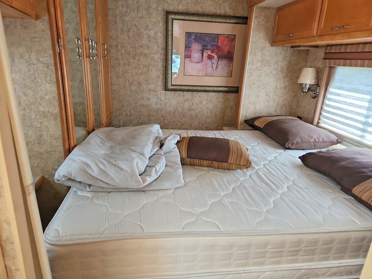 Winnebago F-550