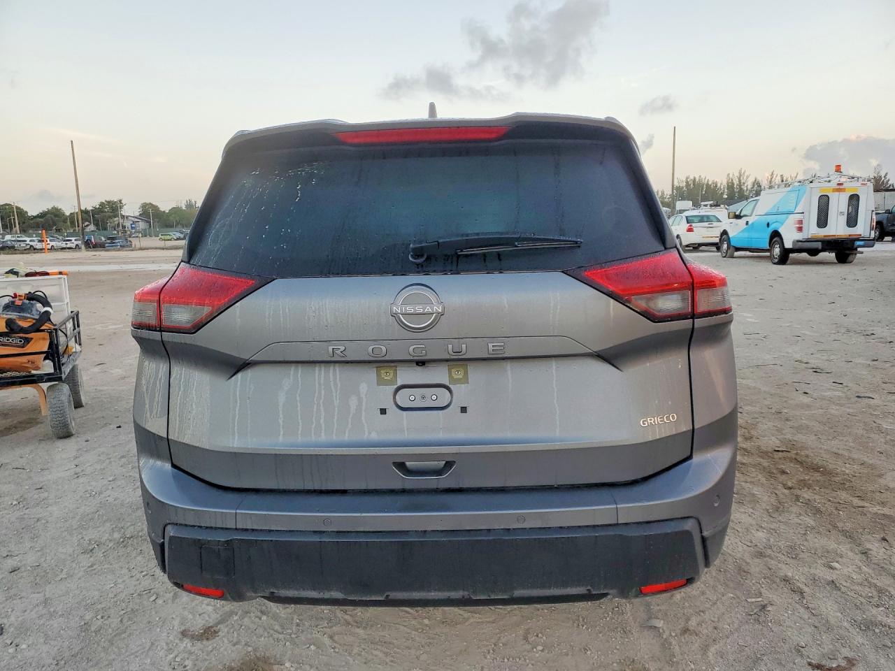 Nissan Rogue Sv