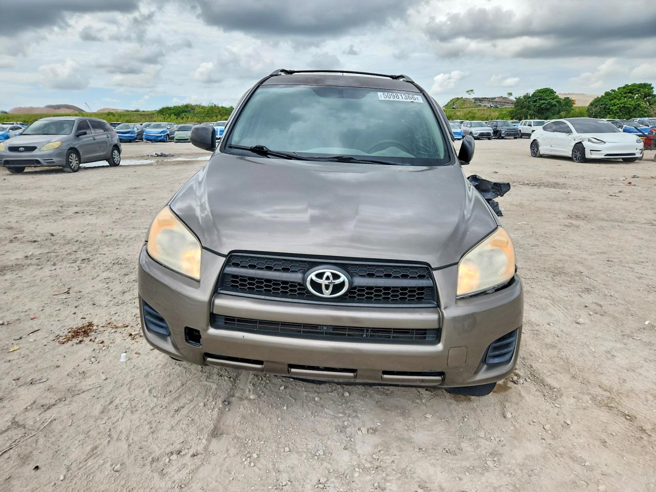 Toyota RAV4 Base