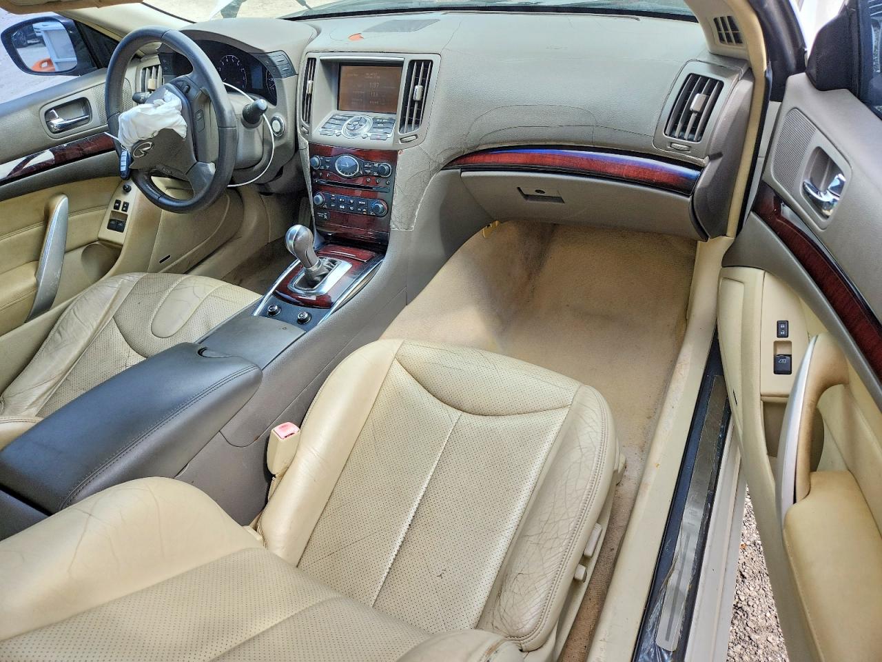 INFINITI G37 Base
