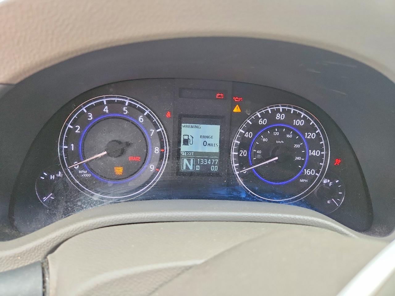 INFINITI G37 Base
