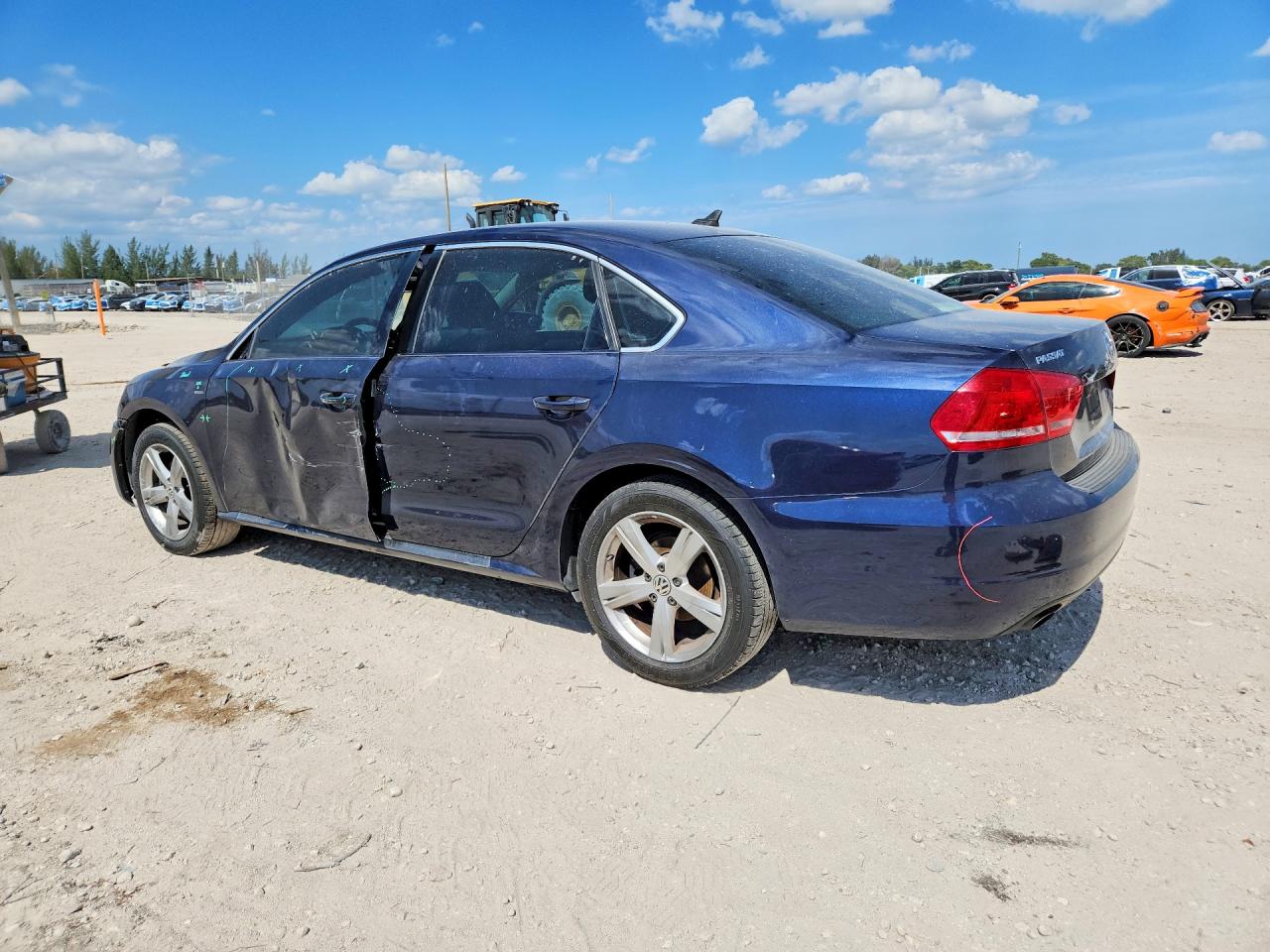 Volkswagen Passat S