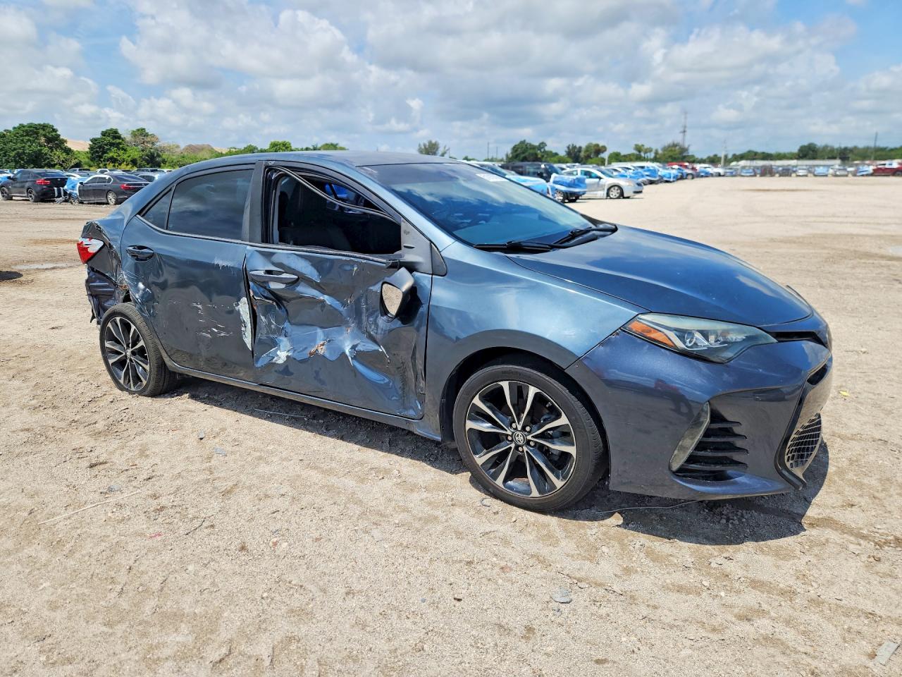 Toyota Corolla Se