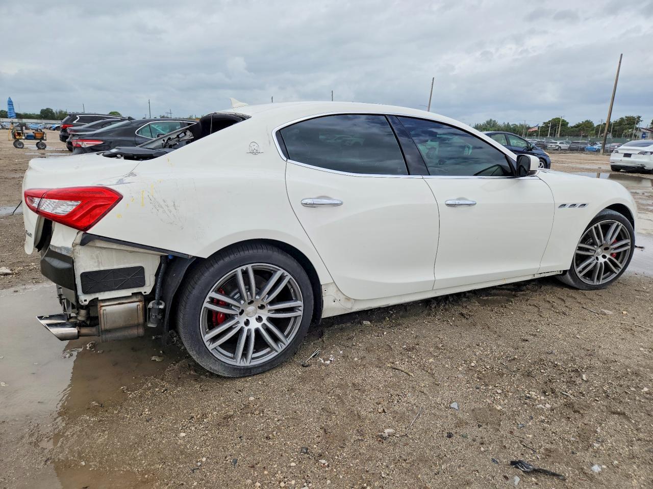 Maserati Ghibli S
