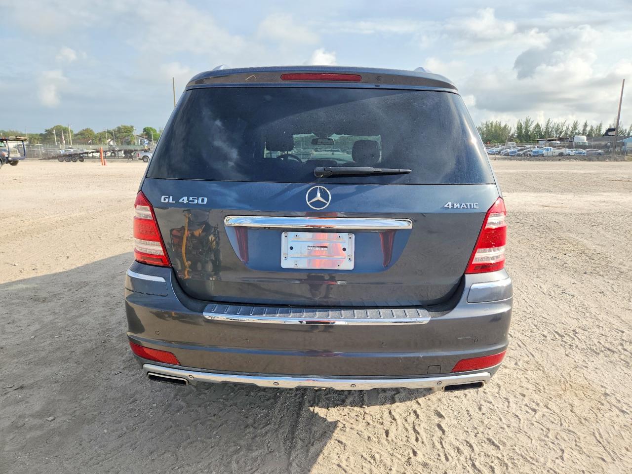 Mercedes-Benz G-Class 450 4matic