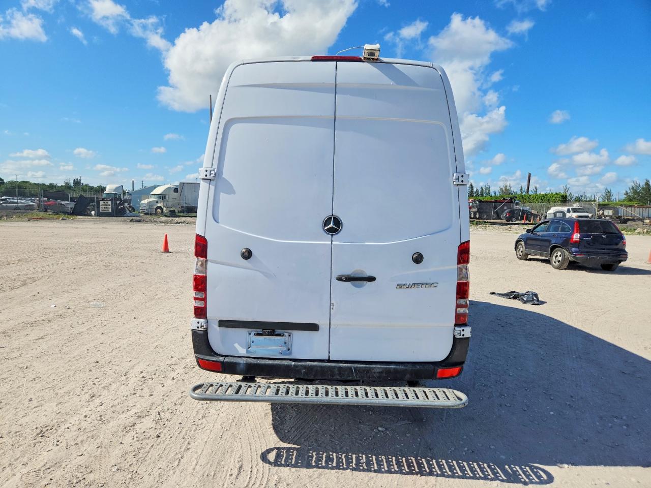 Mercedes-Benz Sprinter 2500