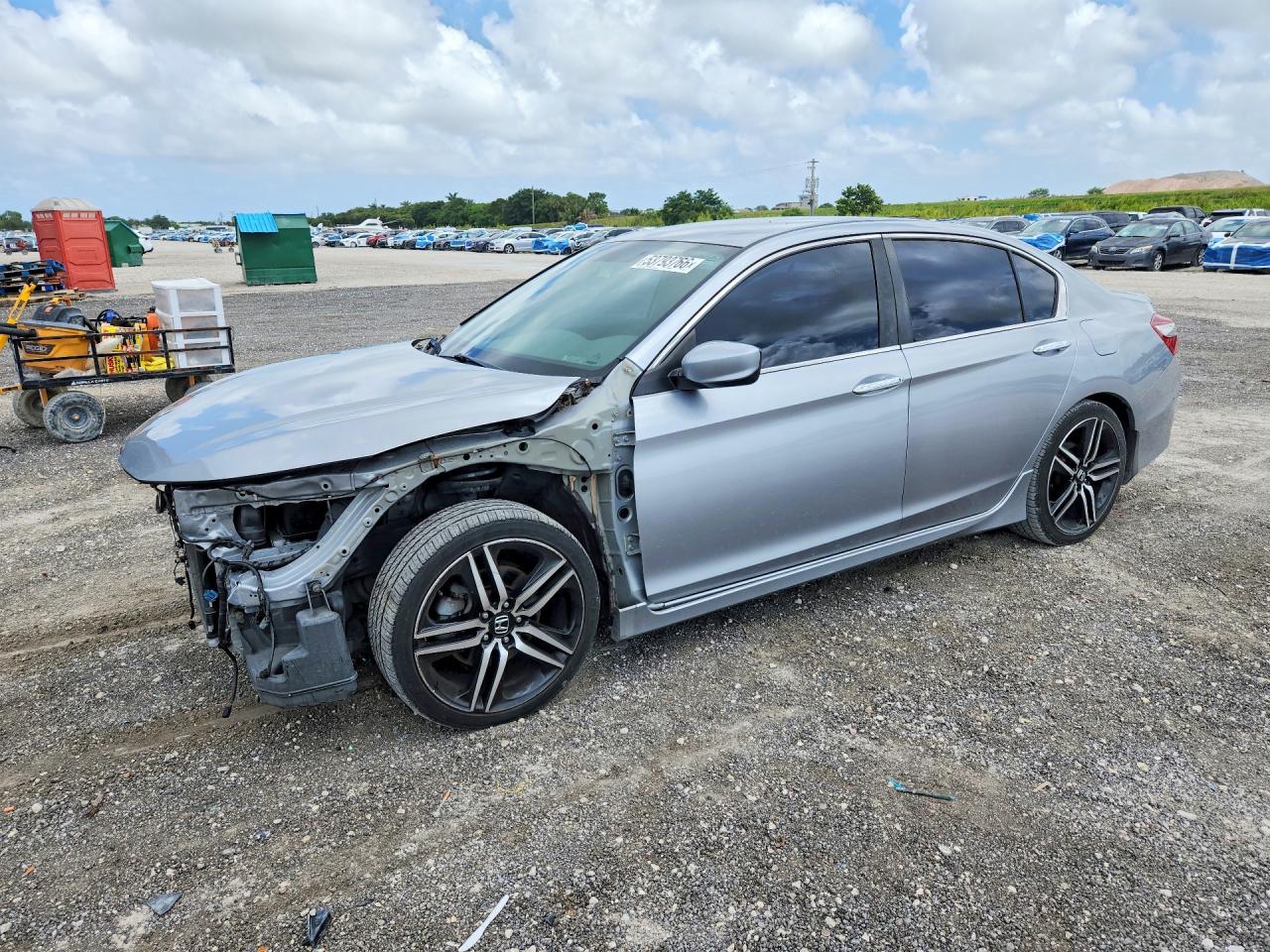 Salvage Honda Accord Image