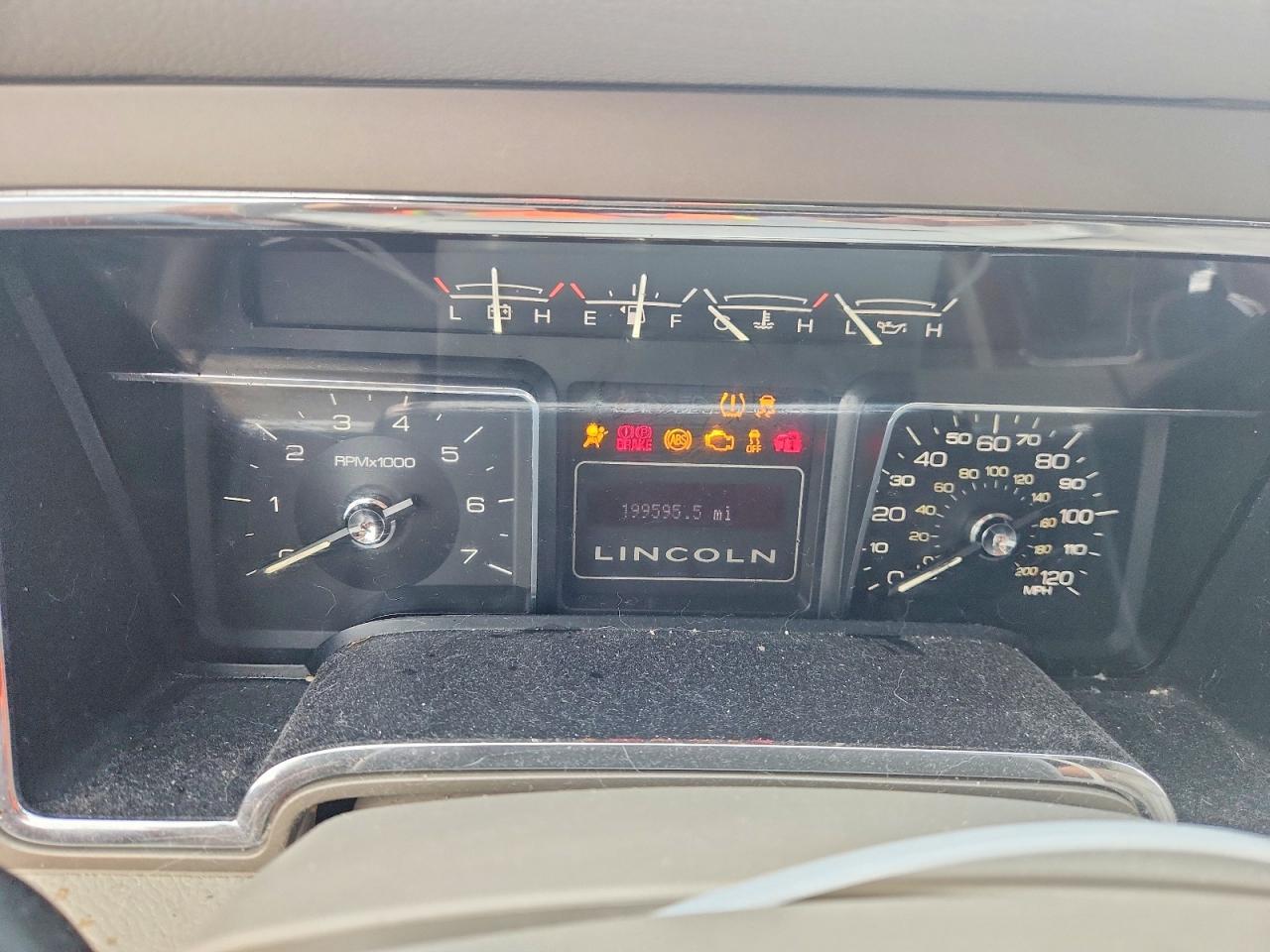 Lincoln Navigator