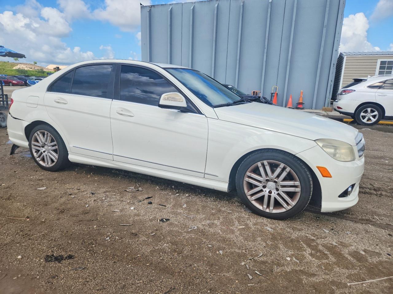 Mercedes-Benz C-Class 300