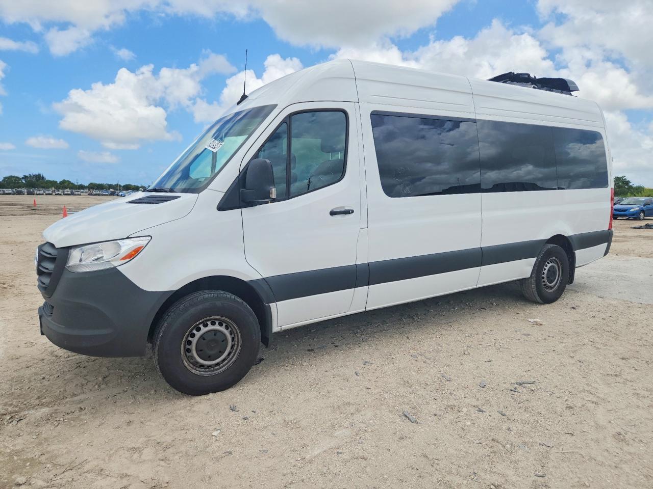 2025 Mercedes-Benz Sprinter
