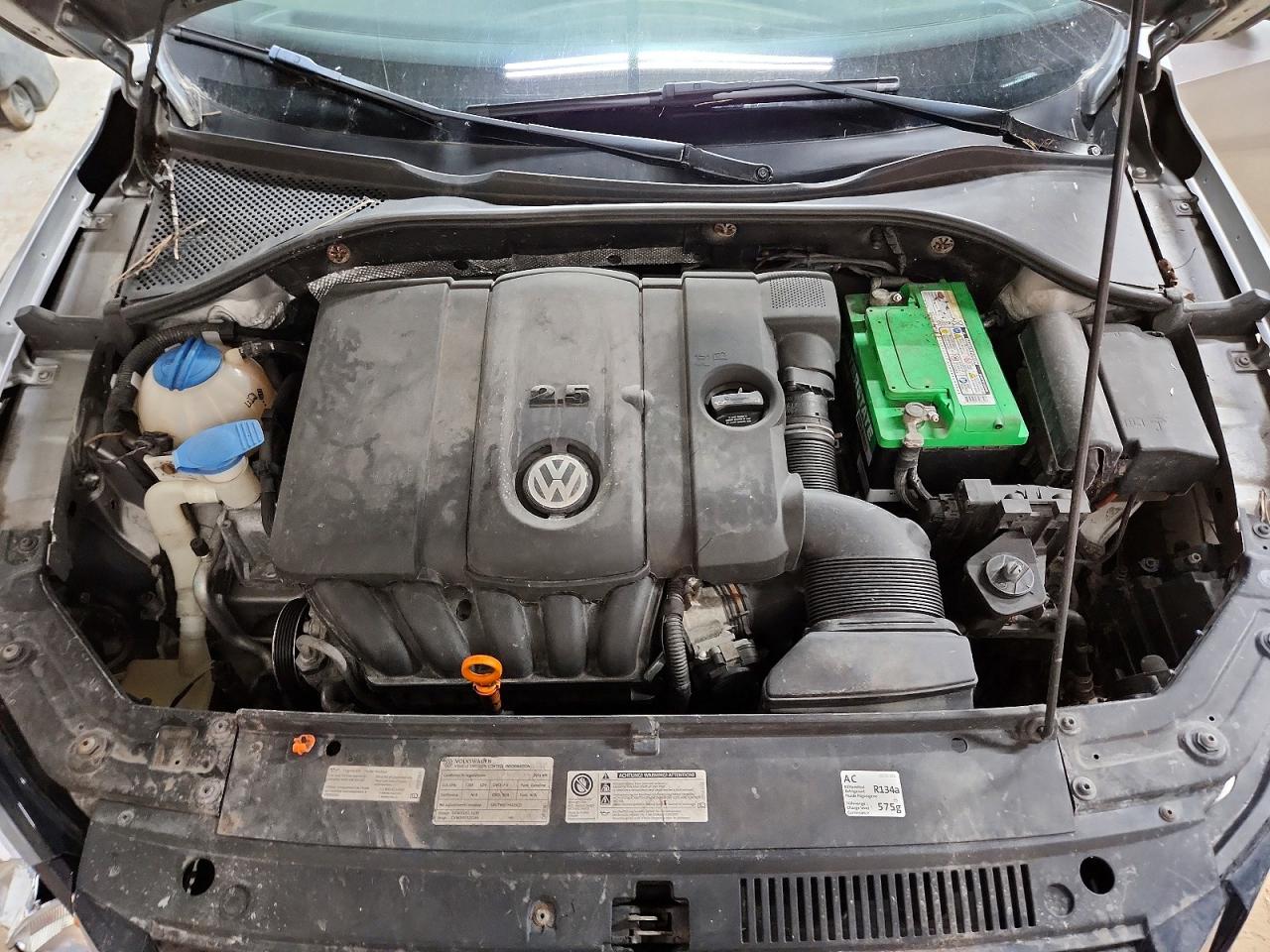Volkswagen Passat S