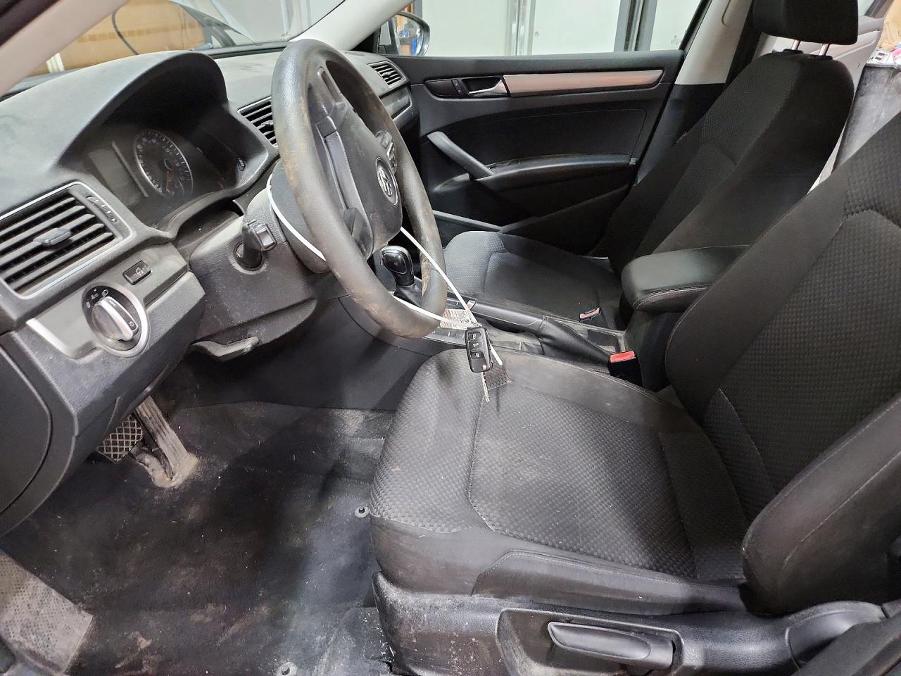 Volkswagen Passat S