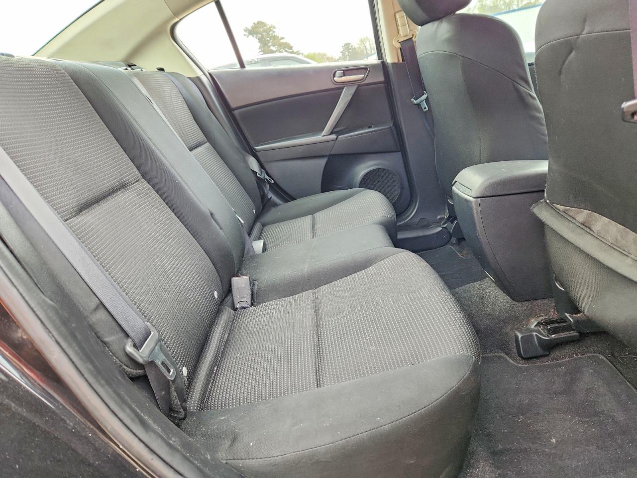 Mazda 3 I