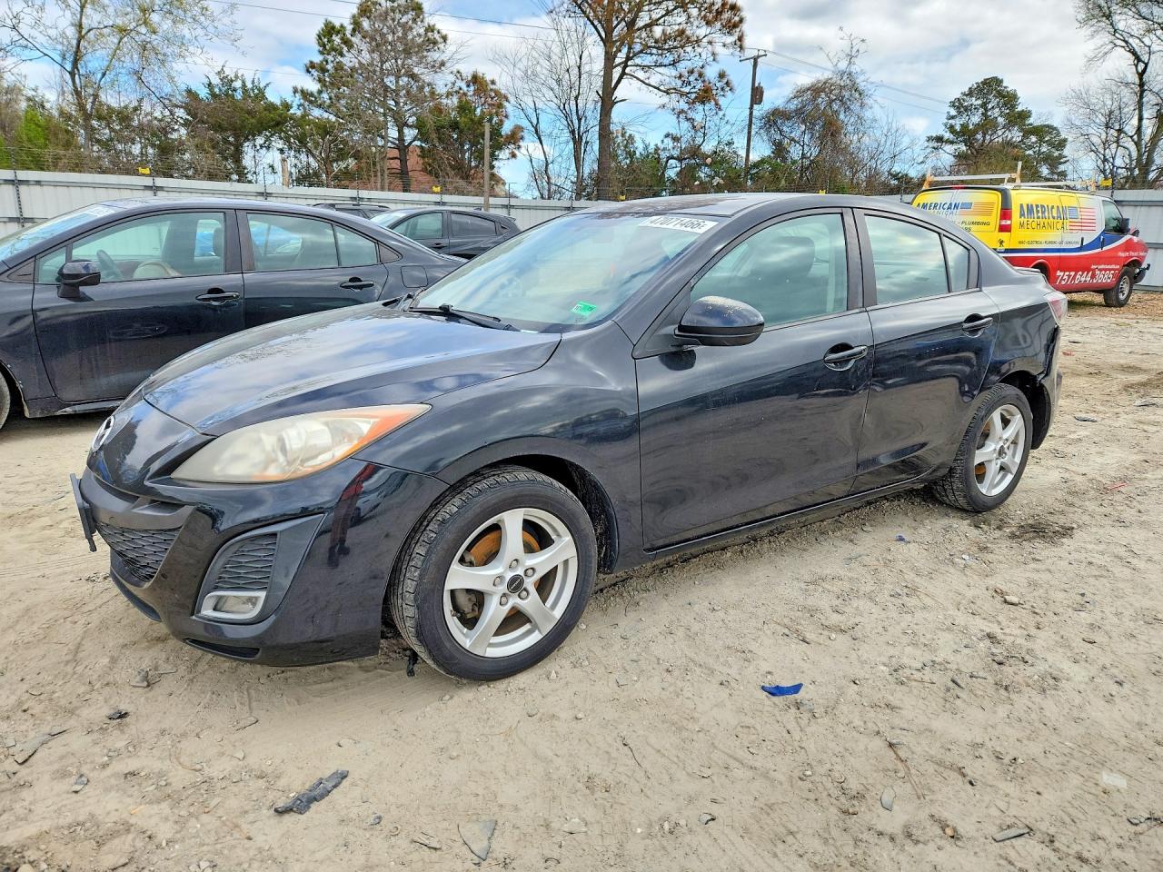 Salvage Mazda 3 Image