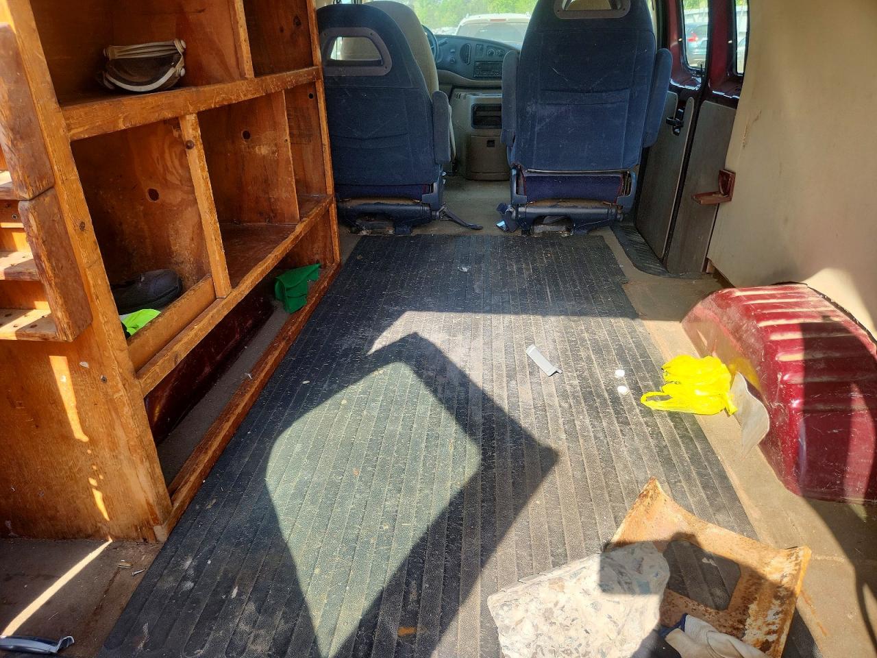 Ford Econoline E150 Van