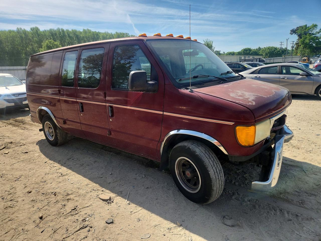 Ford Econoline E150 Van