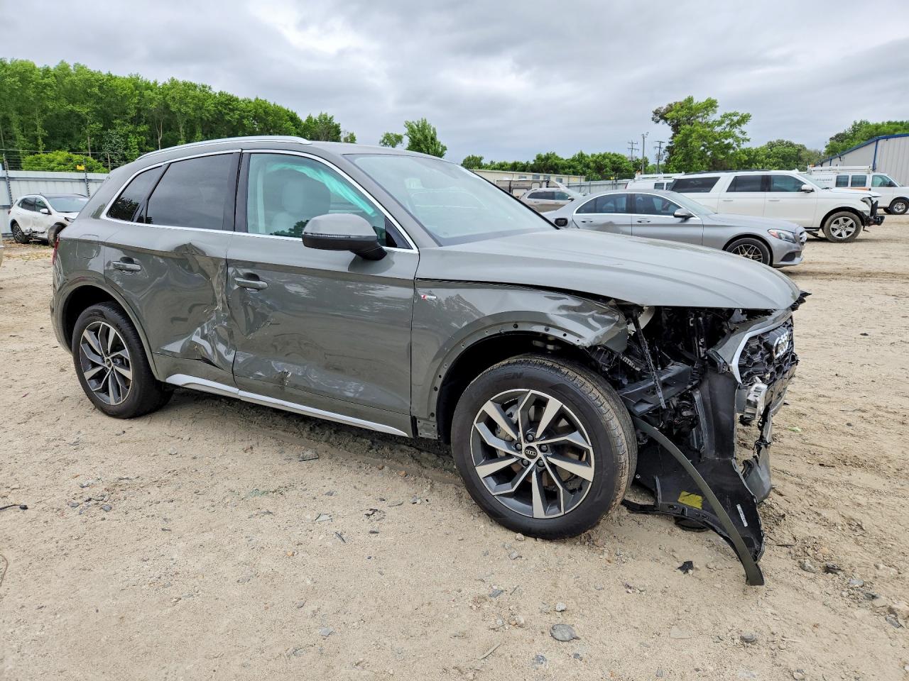 Audi Q5 Premium Plus 45