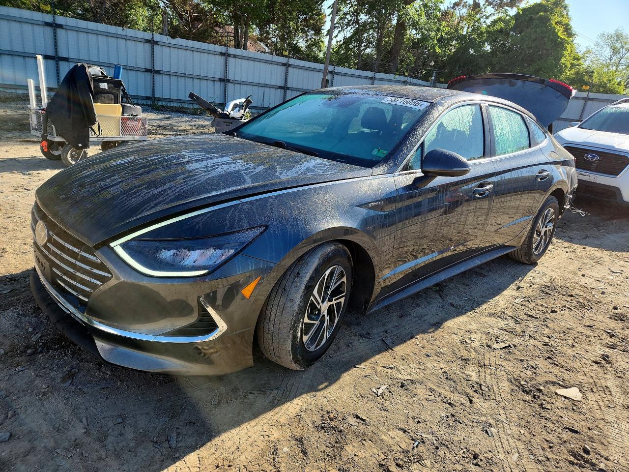 Salvage Hyundai SONATA Image
