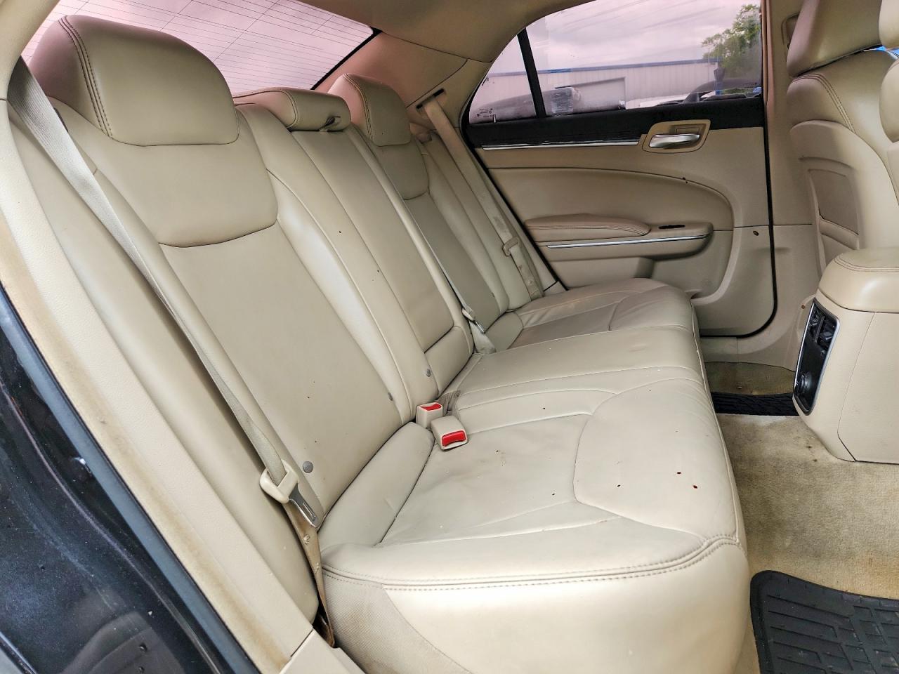 Chrysler 300