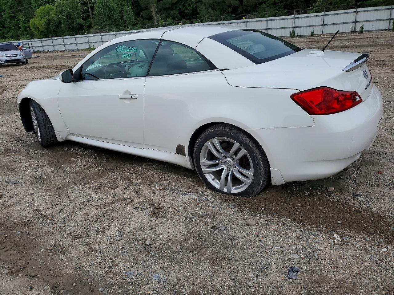 INFINITI G37 Conver Base
