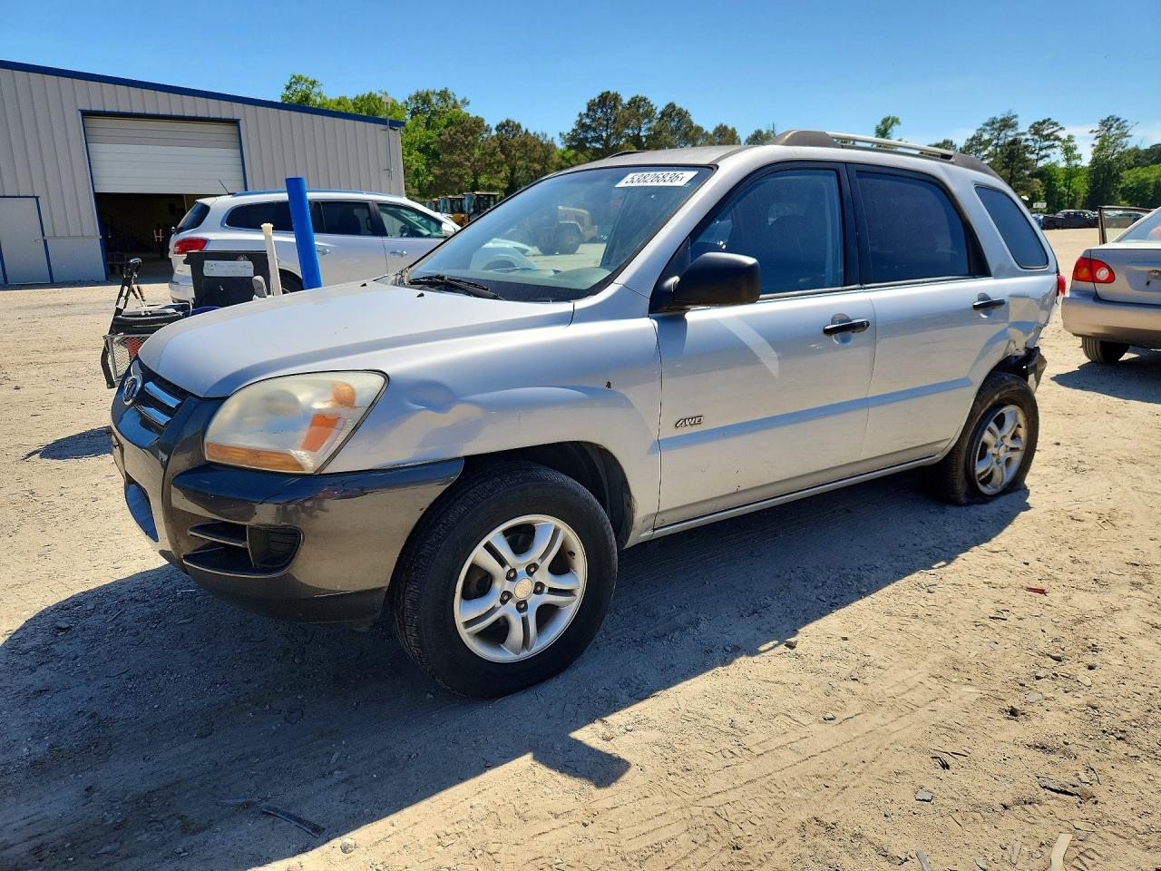 Salvage Kia Sportage Image