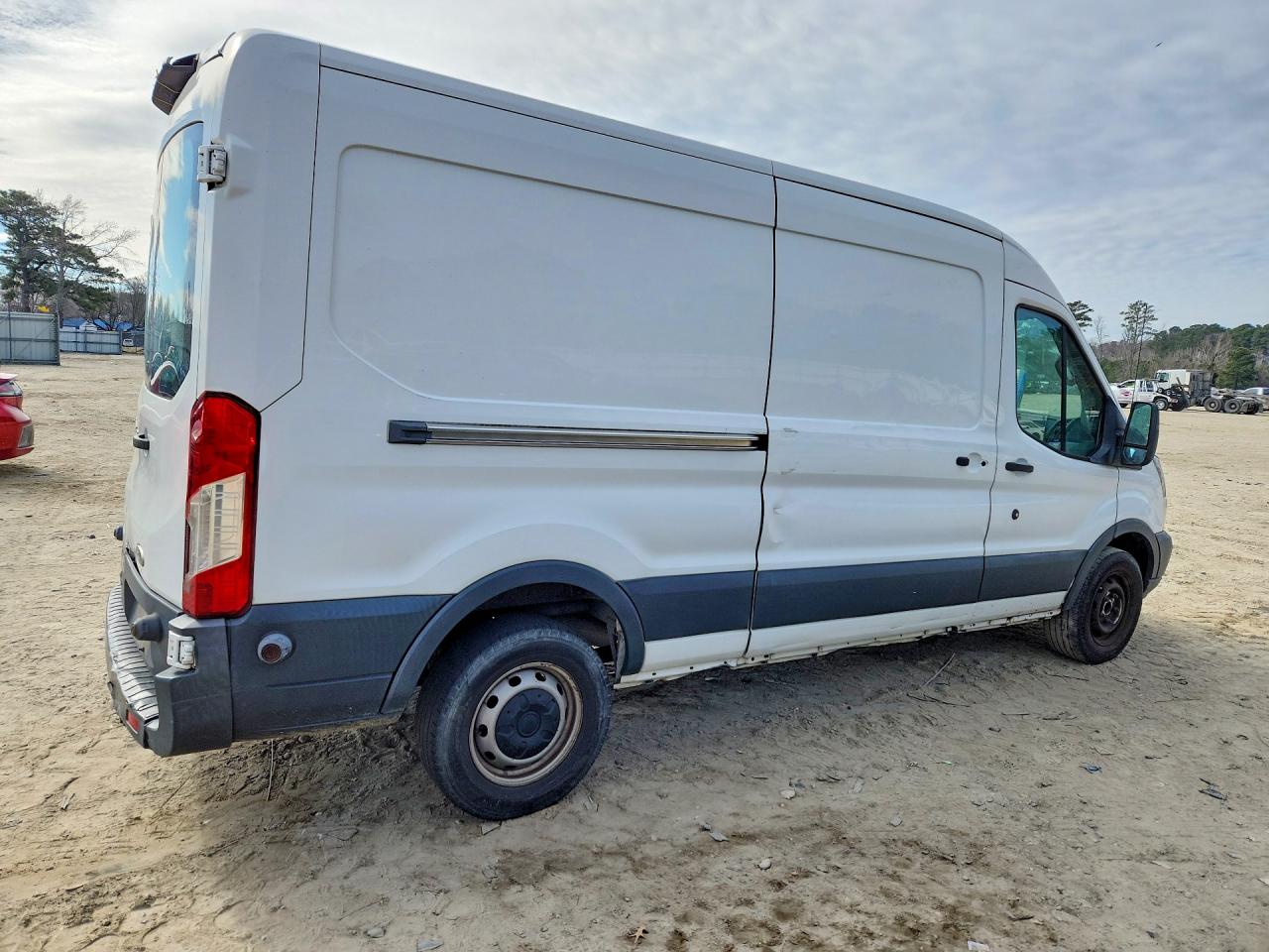 Ford Transit T-250
