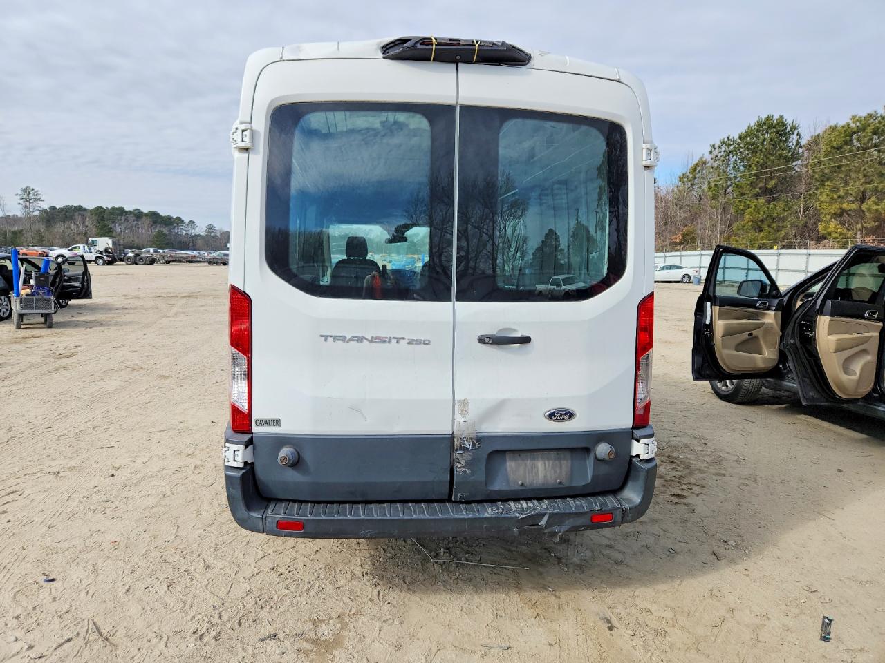 Ford Transit T-250