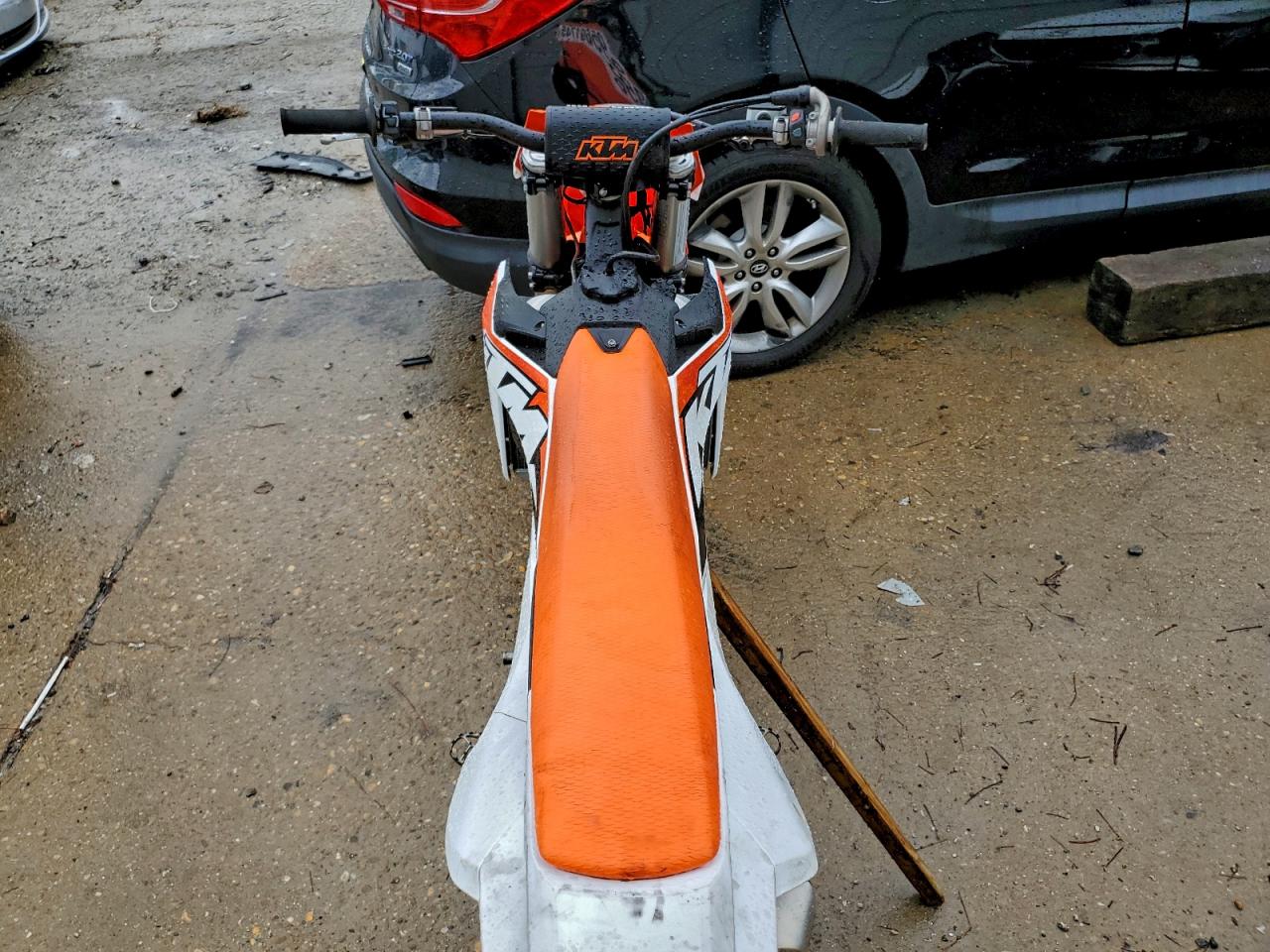 KTM Motorcycle Sx