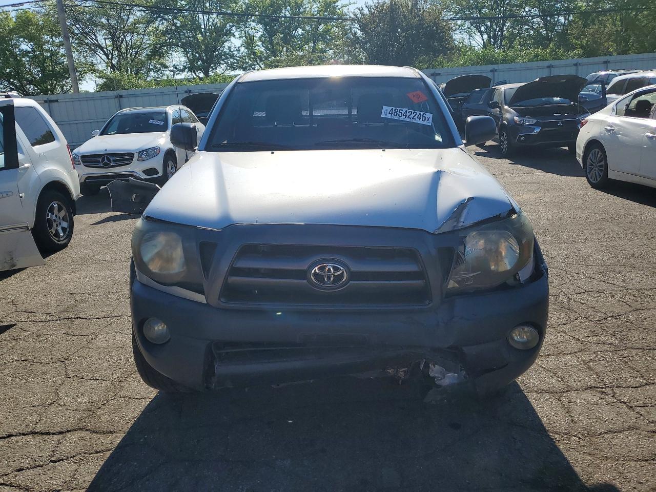 Toyota Tacoma Base