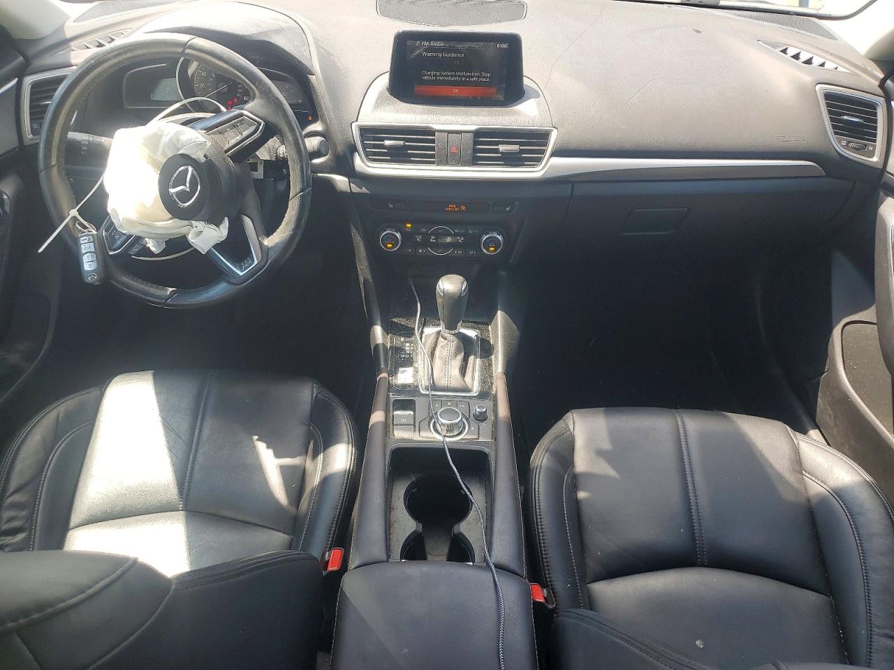 Mazda 3 Touring