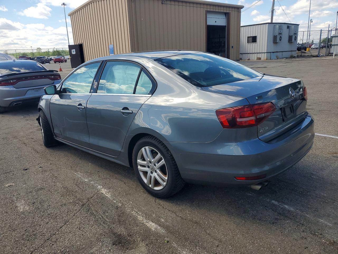 Volkswagen Jetta S