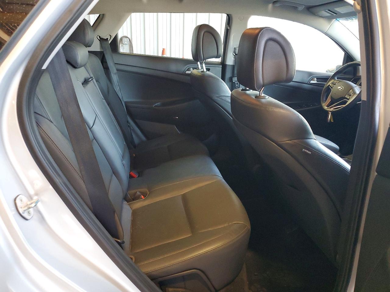 Hyundai TUCSON Sel Plus
