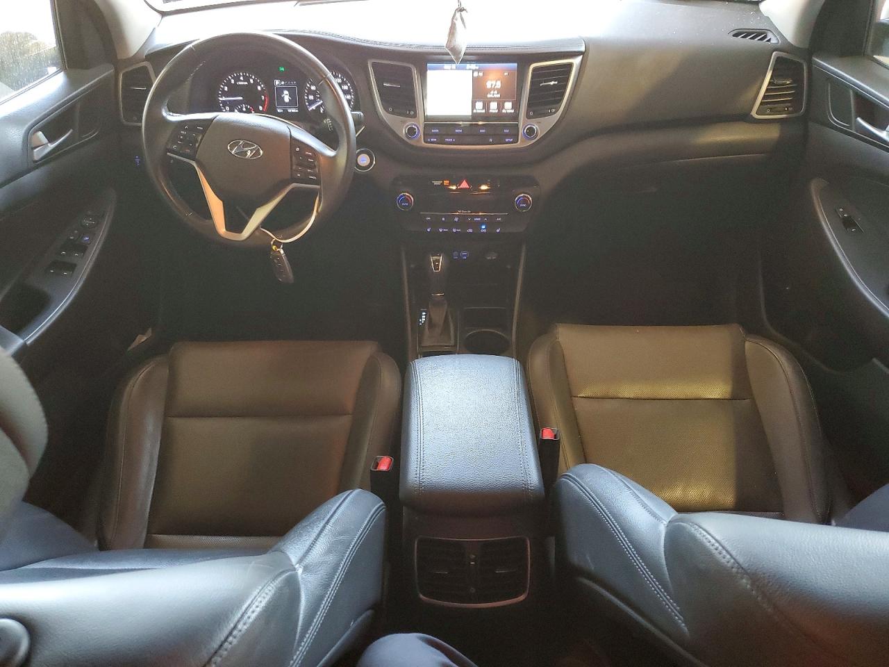 Hyundai TUCSON Sel Plus