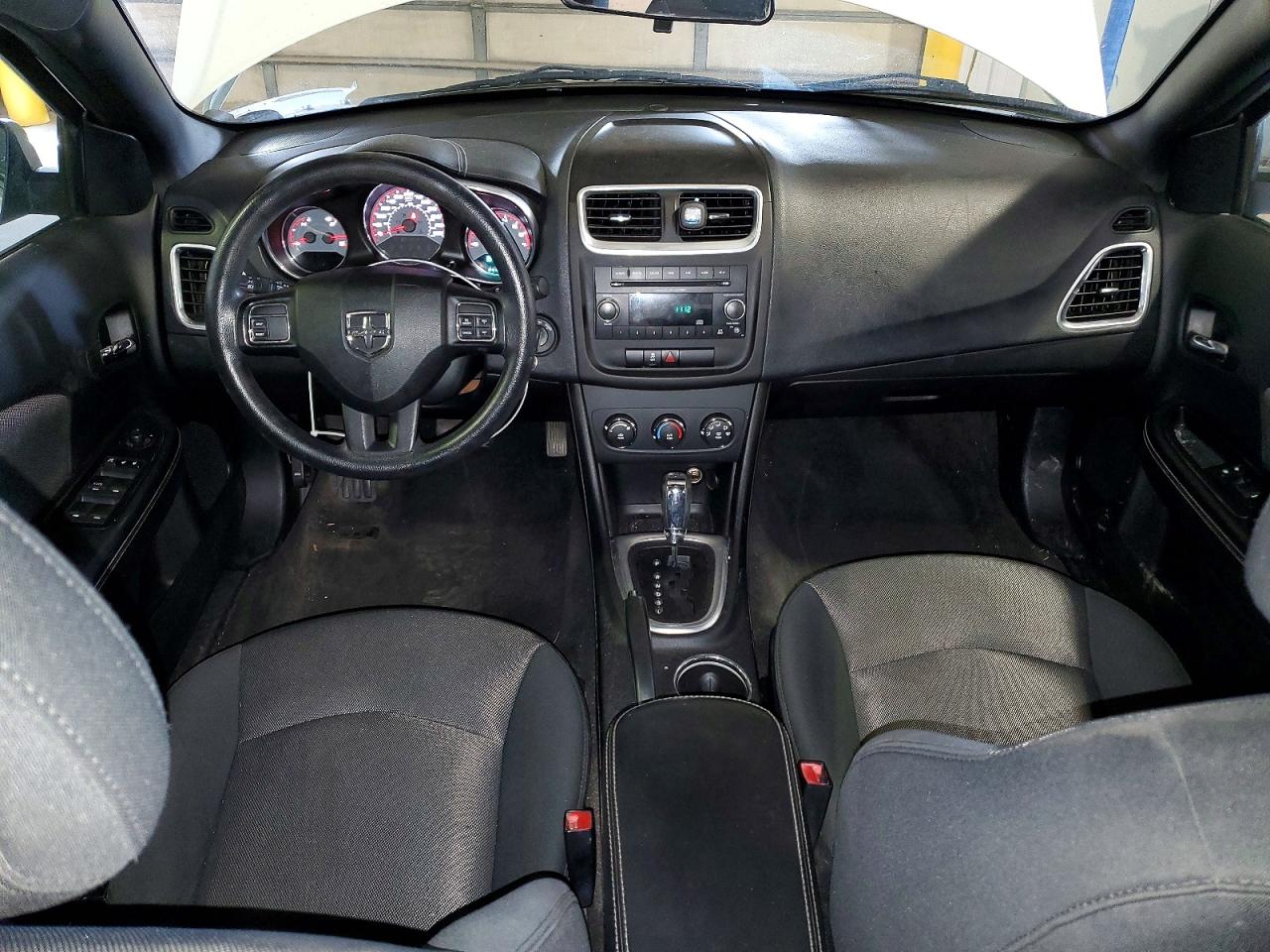 Dodge Avenger Se