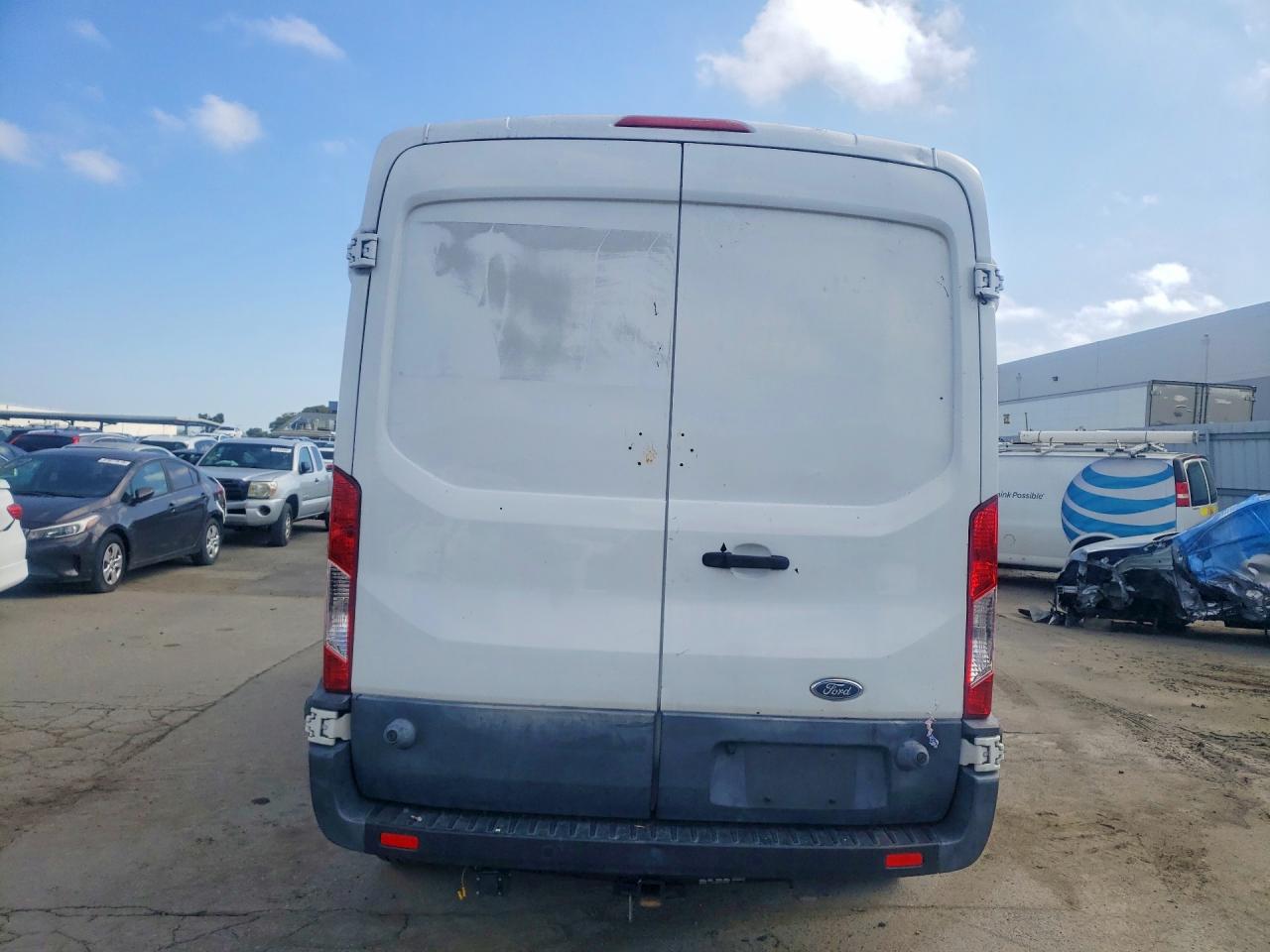 Ford Transit T-250