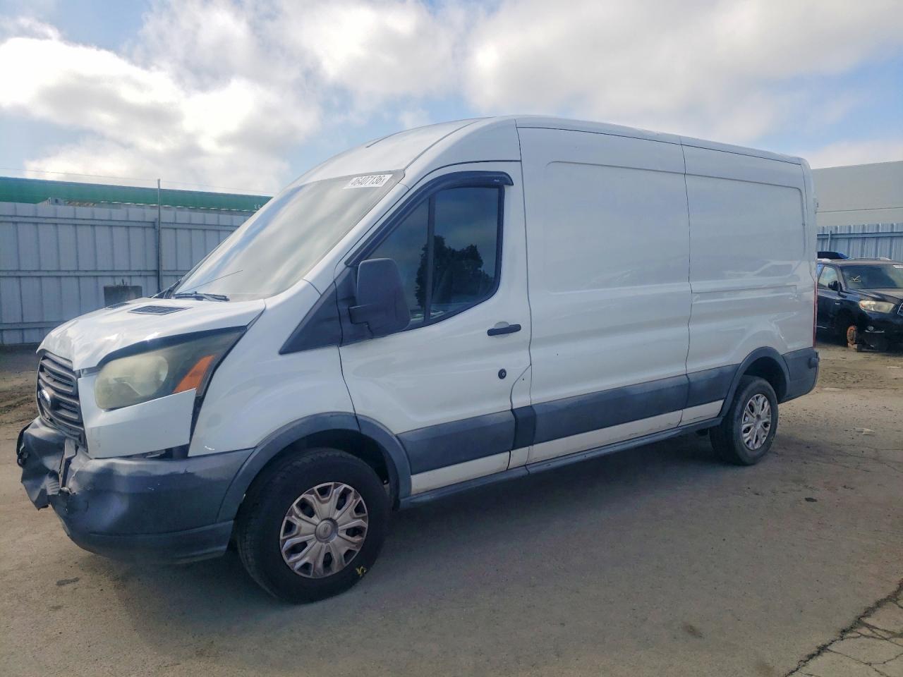 Salvage Ford Transit Image