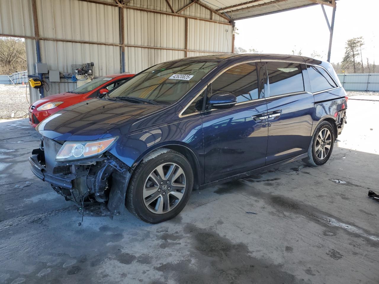 Salvage Honda Odyssey Image