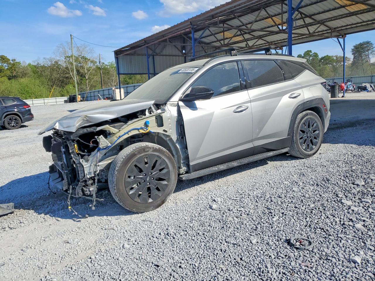 Salvage Hyundai TUCSON Image