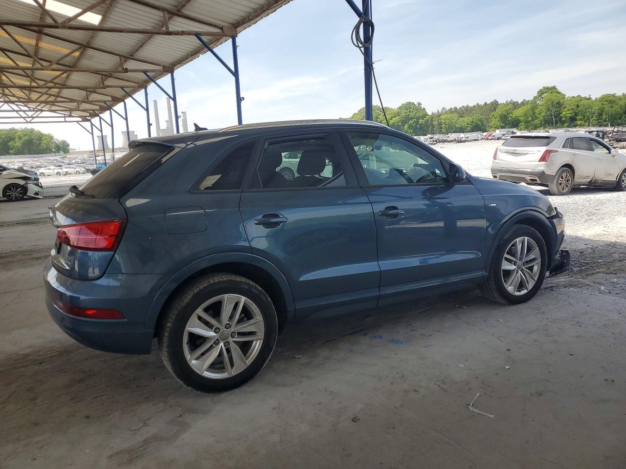 Audi Q3 Premium