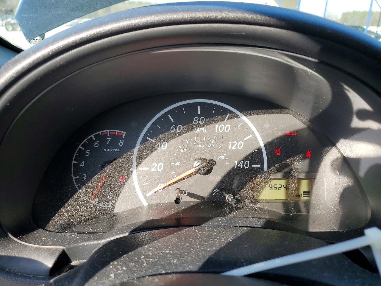 Nissan Versa S