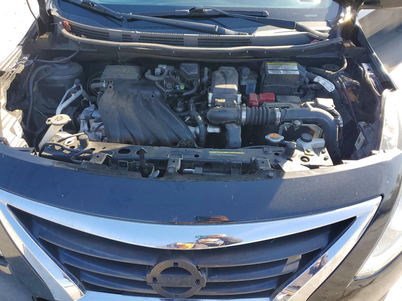Nissan Versa S