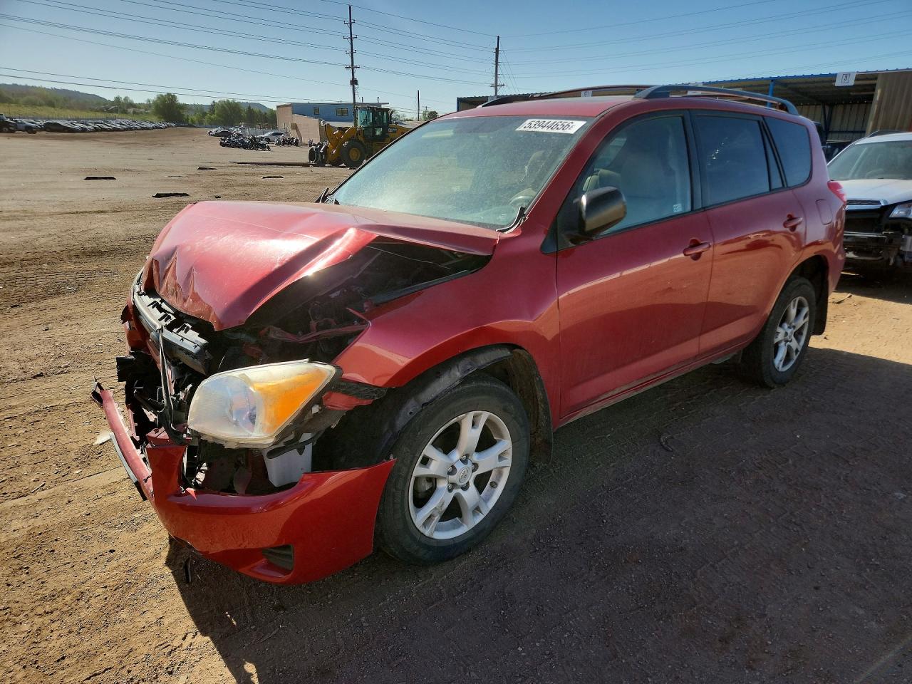 Salvage Toyota RAV4 Image