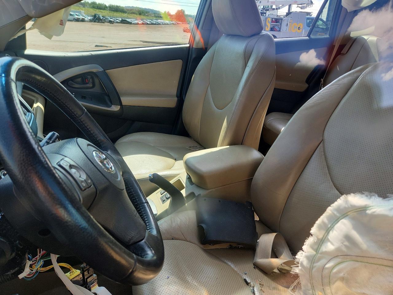 Toyota RAV4 Limited