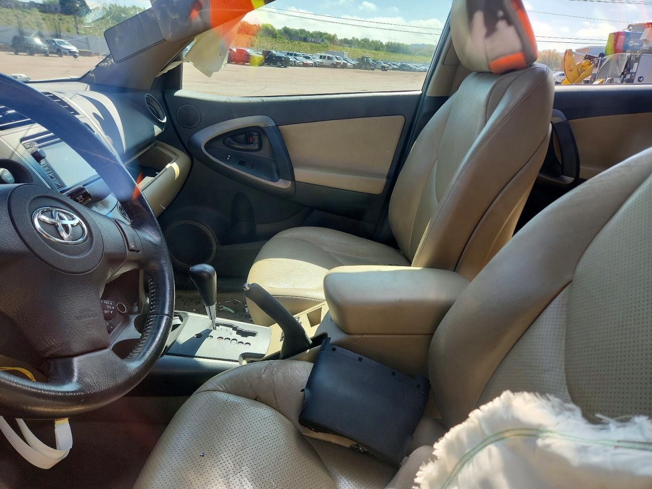 Toyota RAV4 Limited