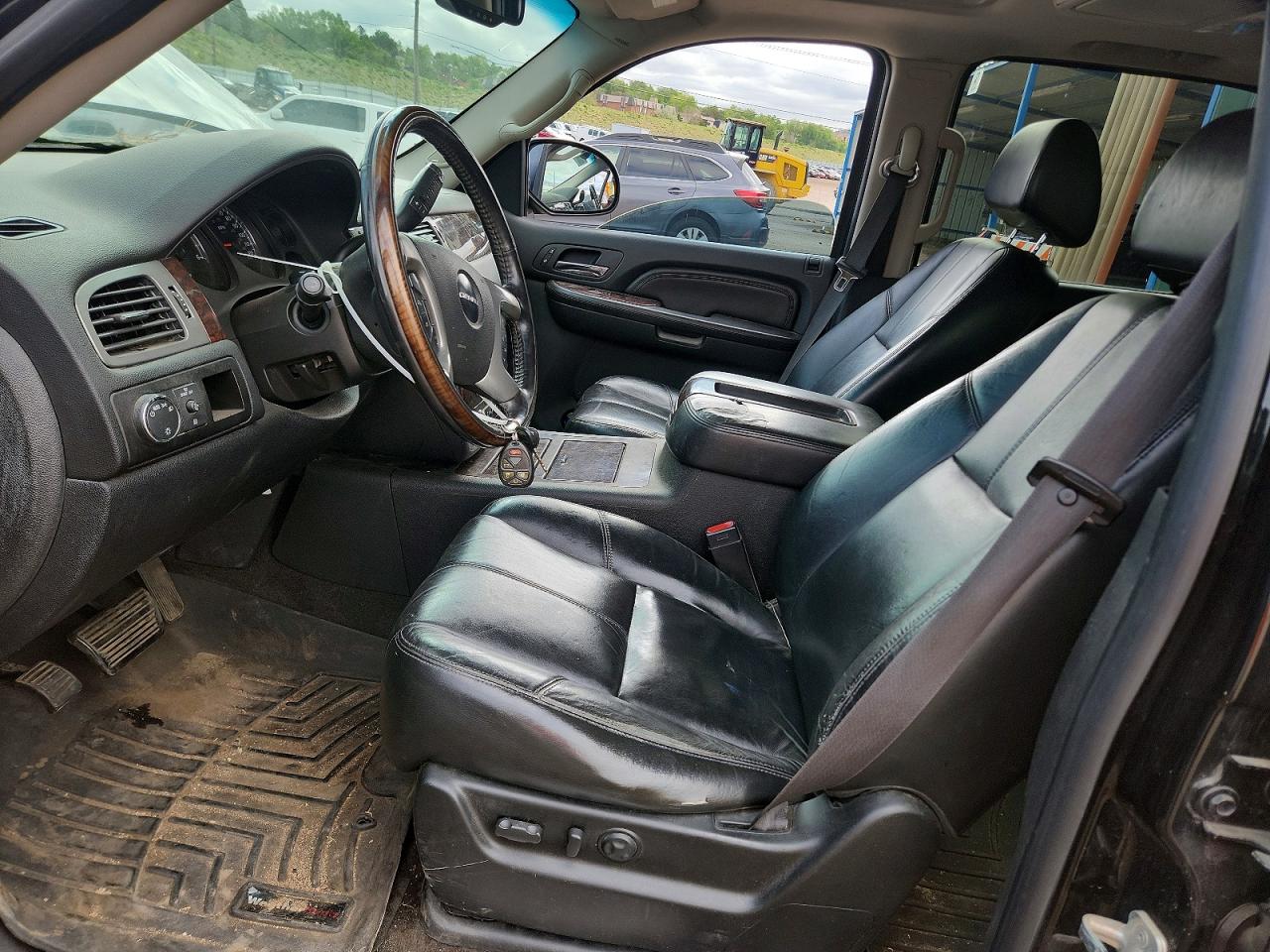 GMC Yukon Denali
