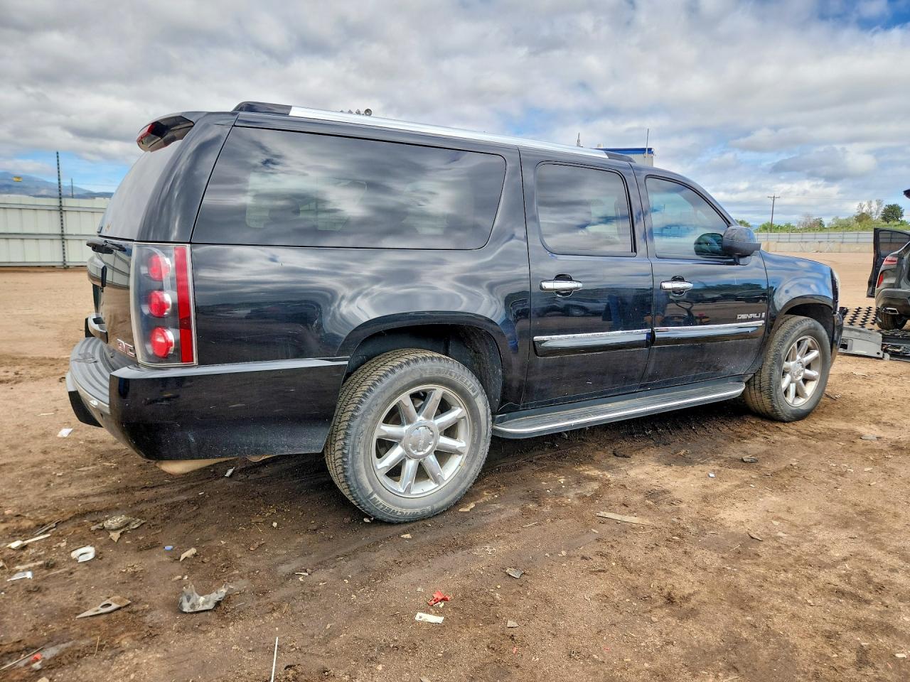 GMC Yukon Denali