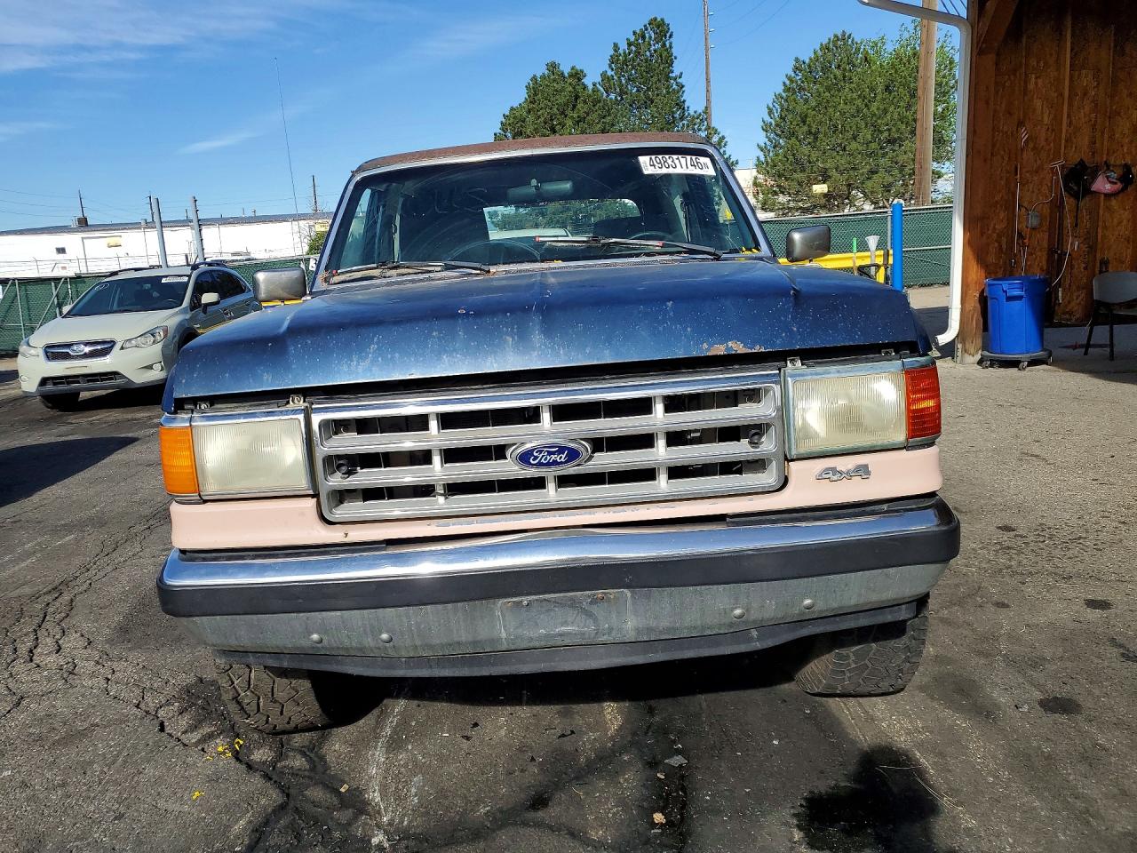 Ford Bronco U100
